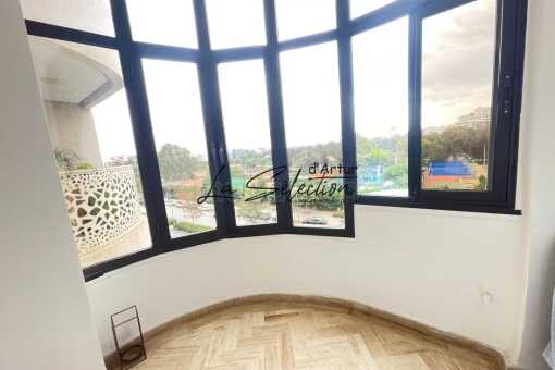 Prachtig appartement met 2 slaapkamers en een groot balkon zonder inkijk